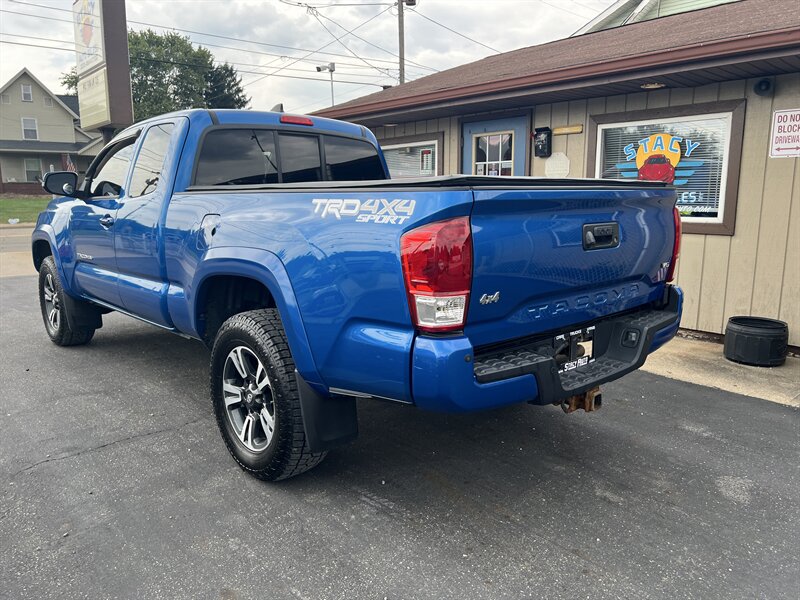 2016 Toyota Tacoma TRD Sport - Photo 12 - Canton, OH 44707