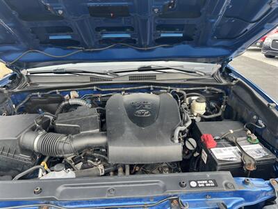2016 Toyota Tacoma TRD Sport - Photo 4 - Canton, OH 44707