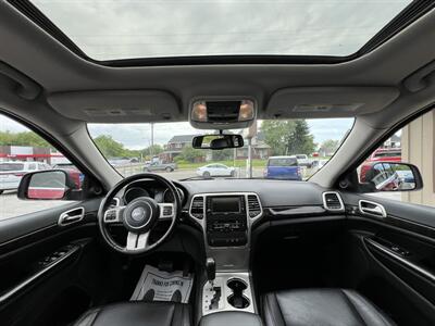 2012 Jeep Grand Cherokee Laredo   - Photo 8 - Canton, OH 44707