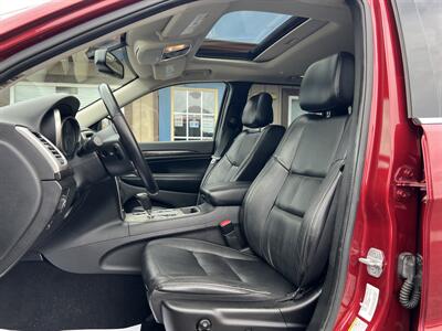 2012 Jeep Grand Cherokee Laredo   - Photo 3 - Canton, OH 44707
