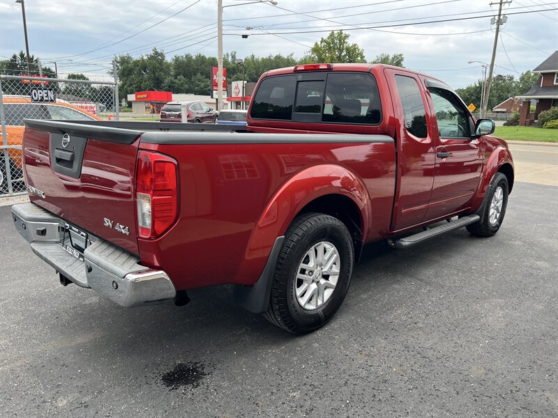 2014 Nissan Frontier SV V6 - Photo 15 - Canton, OH 44707