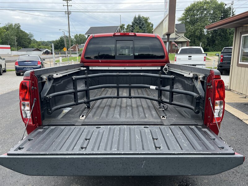 2014 Nissan Frontier SV V6 - Photo 14 - Canton, OH 44707