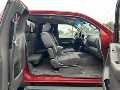 2014 Nissan Frontier SV V6 - Photo 17 - Canton, OH 44707