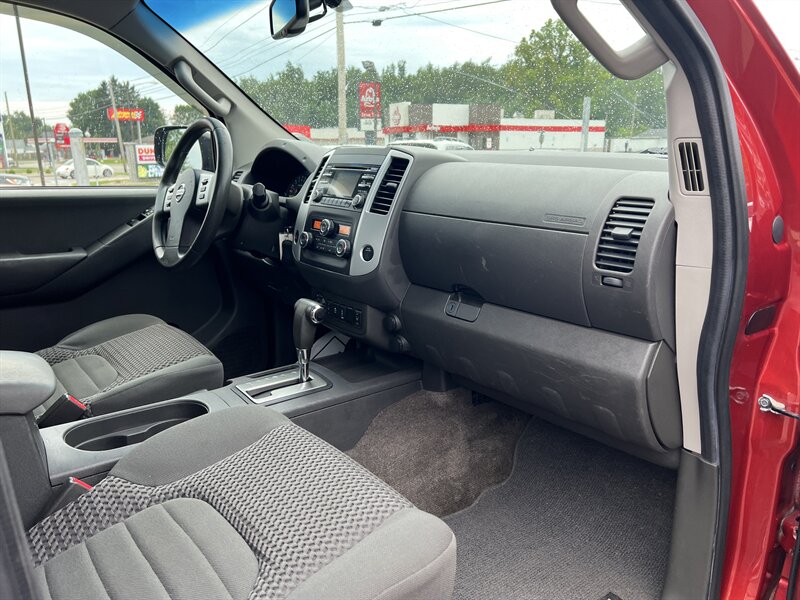 2014 Nissan Frontier SV V6 - Photo 20 - Canton, OH 44707