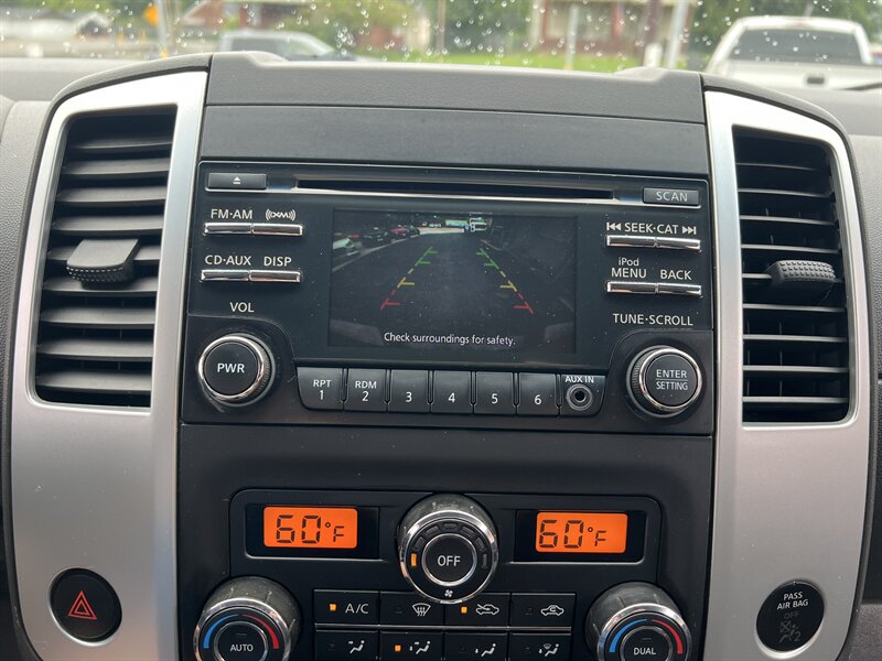 2014 Nissan Frontier SV V6 - Photo 9 - Canton, OH 44707