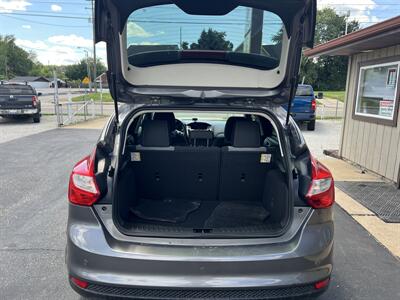 2014 Ford Focus SE   - Photo 13 - Canton, OH 44707