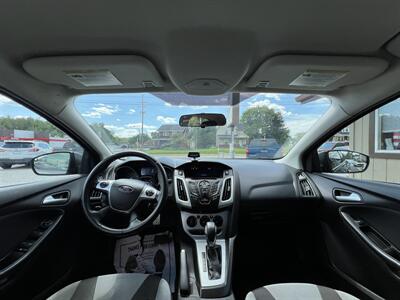 2014 Ford Focus SE   - Photo 7 - Canton, OH 44707