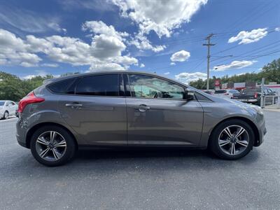2014 Ford Focus SE   - Photo 15 - Canton, OH 44707
