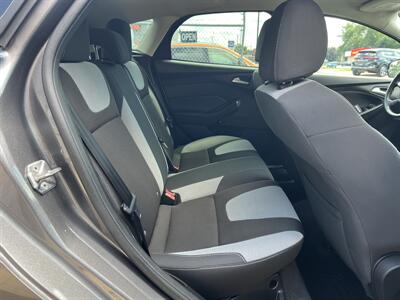 2014 Ford Focus SE   - Photo 16 - Canton, OH 44707