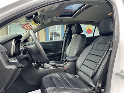 2015 Chevrolet Malibu LT - Photo 3 - Canton, OH 44707