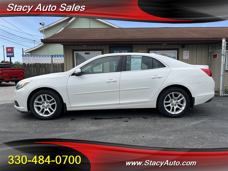 2015 Chevrolet Malibu LT   - Photo 1 - Canton, OH 44707