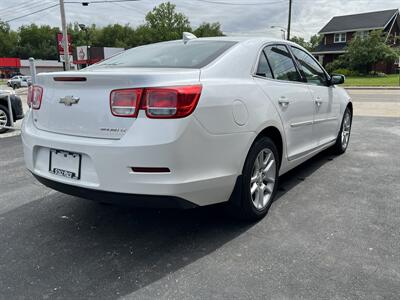 2015 Chevrolet Malibu LT - Photo 13 - Canton, OH 44707