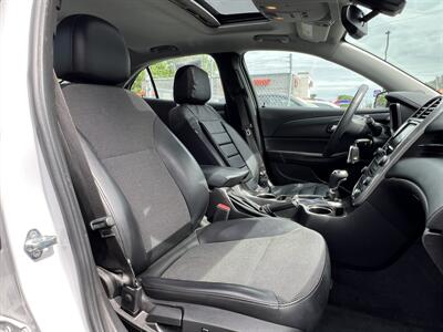 2015 Chevrolet Malibu LT - Photo 17 - Canton, OH 44707