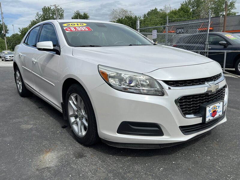 2015 Chevrolet Malibu LT - Photo 18 - Canton, OH 44707