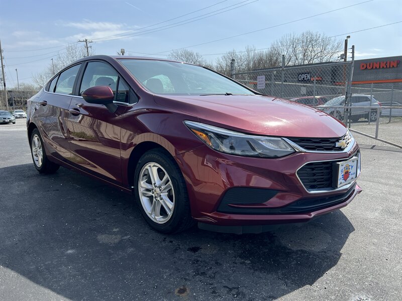 2016 Chevrolet Cruze LT Auto - Photo 19 - Canton, OH 44707