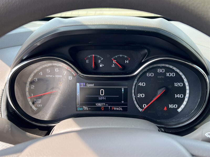 2016 Chevrolet Cruze LT Auto - Photo 5 - Canton, OH 44707