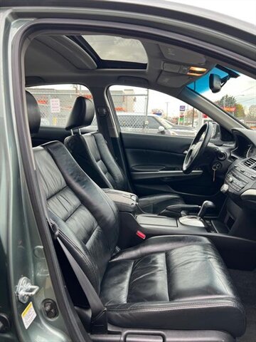 2009 Honda Accord EX-L - Photo 14 - Canton, OH 44707