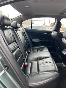 2009 Honda Accord EX-L - Photo 13 - Canton, OH 44707