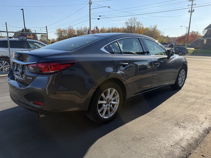 2016 Mazda Mazda6 i Sport - Photo 17 - Canton, OH 44707