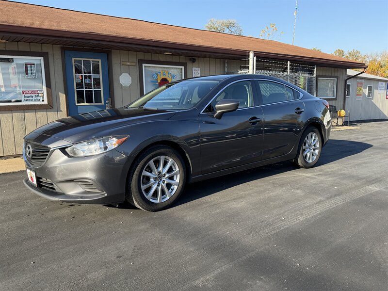 2016 Mazda Mazda6 i Sport - Photo 2 - Canton, OH 44707