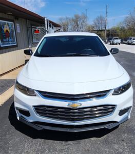 2017 Chevrolet Malibu LS   - Photo 2 - Canton, OH 44707
