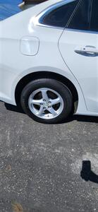 2017 Chevrolet Malibu LS   - Photo 11 - Canton, OH 44707