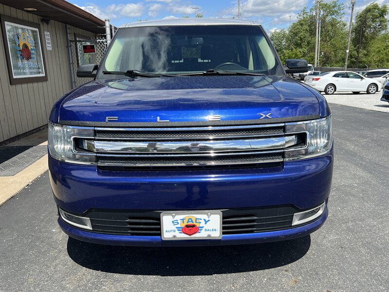 2014 Ford Flex SEL - Photo 18 - Canton, OH 44707