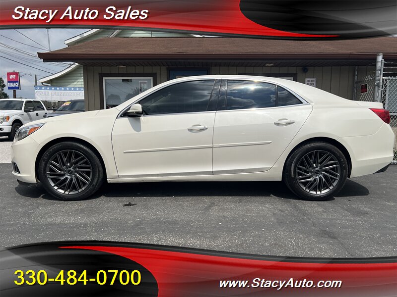 2013 Chevrolet Malibu LT   - Photo 1 - Canton, OH 44707