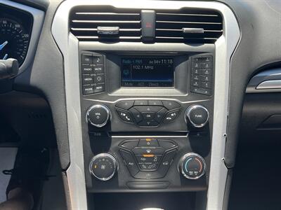 2016 Ford Fusion S   - Photo 10 - Canton, OH 44707