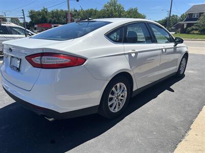 2016 Ford Fusion S   - Photo 16 - Canton, OH 44707