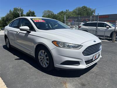 2016 Ford Fusion S   - Photo 21 - Canton, OH 44707