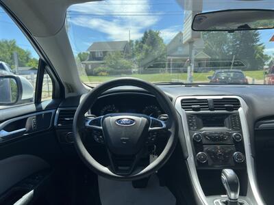 2016 Ford Fusion S   - Photo 8 - Canton, OH 44707