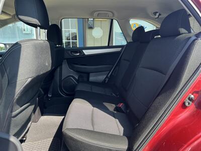 2017 Subaru Outback 2.5i Premium   - Photo 12 - Canton, OH 44707