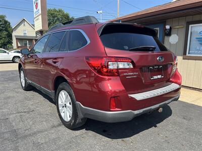 2017 Subaru Outback 2.5i Premium   - Photo 13 - Canton, OH 44707