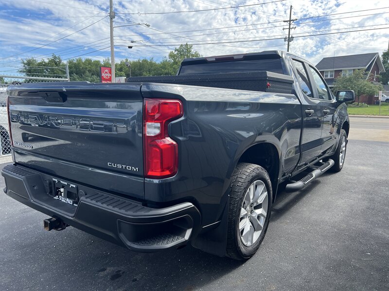 2019 Chevrolet Silverado 1500 Custom - Photo 13 - Canton, OH 44707