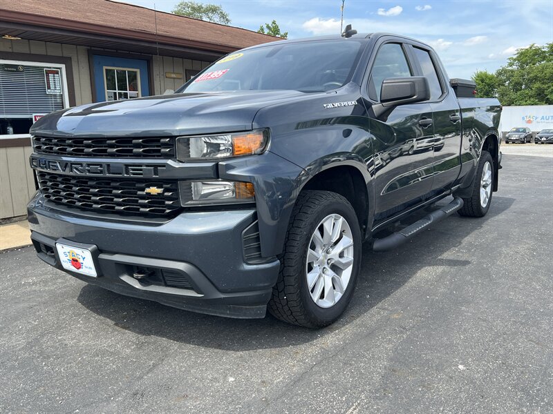 2019 Chevrolet Silverado 1500 Custom - Photo 2 - Canton, OH 44707