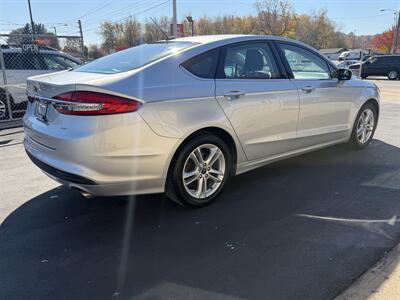 2018 Ford Fusion SE   - Photo 16 - Canton, OH 44707