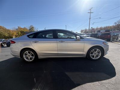 2018 Ford Fusion SE   - Photo 17 - Canton, OH 44707