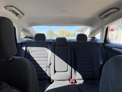 2018 Ford Fusion SE   - Photo 7 - Canton, OH 44707
