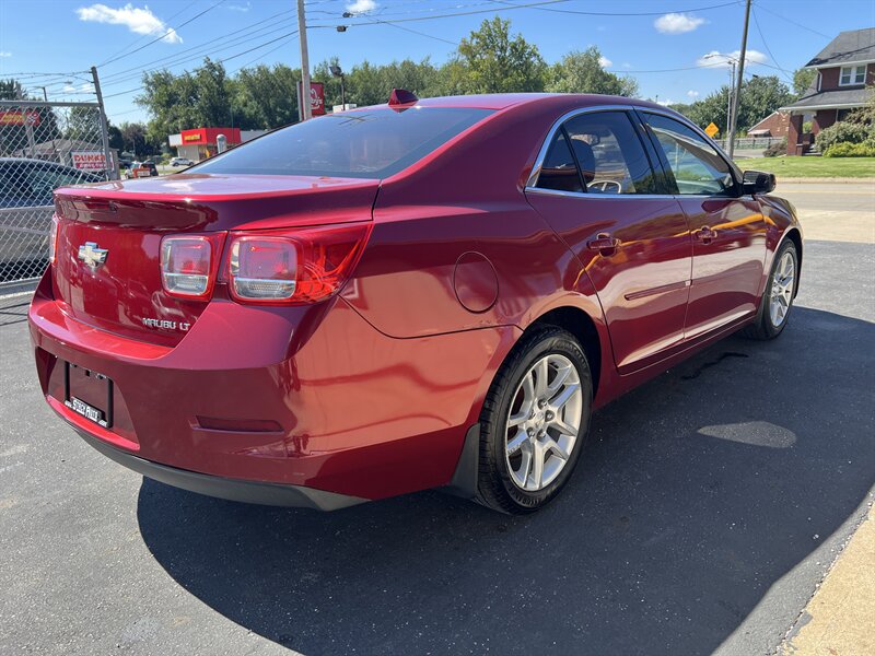 2014 Chevrolet Malibu LT - Photo 15 - Canton, OH 44707