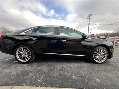 2013 Cadillac XTS Platinum Collection   - Photo 18 - Canton, OH 44707