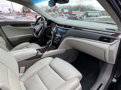 2013 Cadillac XTS Platinum Collection   - Photo 22 - Canton, OH 44707