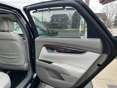 2013 Cadillac XTS Platinum Collection   - Photo 20 - Canton, OH 44707