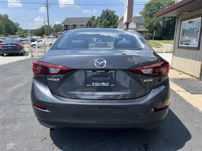 2015 Mazda Mazda3 i SV - Photo 12 - Canton, OH 44707