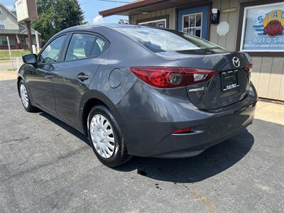 2015 Mazda Mazda3 i SV - Photo 11 - Canton, OH 44707