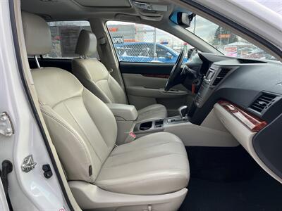 2012 Subaru Outback 2.5i Limited   - Photo 14 - Canton, OH 44707