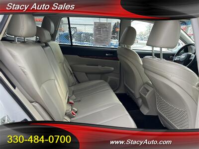 2012 Subaru Outback 2.5i Limited   - Photo 13 - Canton, OH 44707