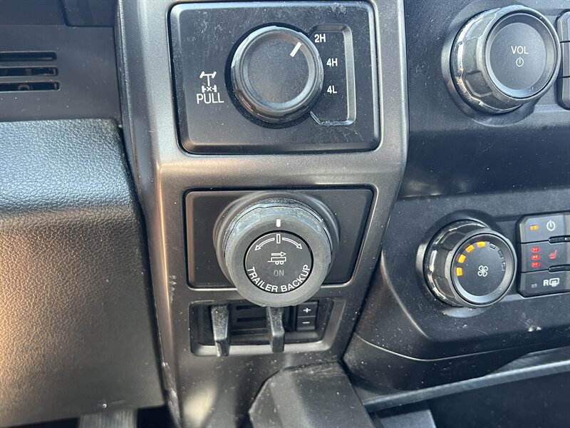 2020 Ford F-150 XLT - Photo 11 - Canton, OH 44707