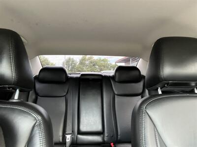 2017 Chrysler 300 Limited   - Photo 11 - Canton, OH 44707