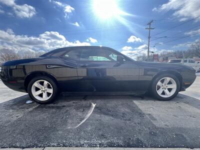 2013 Dodge Challenger SXT   - Photo 13 - Canton, OH 44707